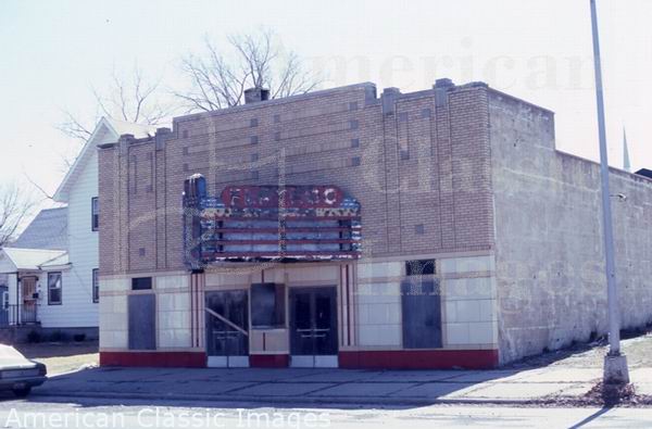 Flat Roc Theatre - From American Classic Images